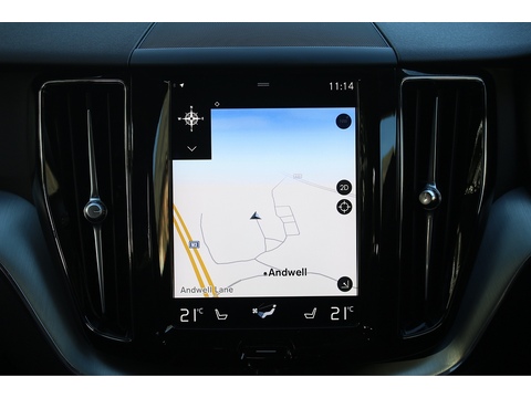 2.0 D4 Momentum SUV 5dr Diesel Auto AWD Euro 6 (s/s) (190 ps)