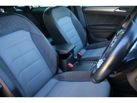 2.0 TDI R-Line SUV 5dr Diesel DSG Euro 6 (s/s) (150 ps)