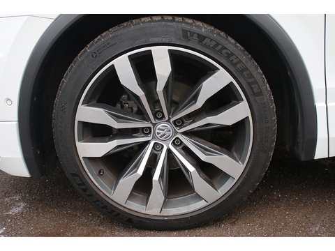 2.0 TDI R-Line SUV 5dr Diesel DSG Euro 6 (s/s) (150 ps)