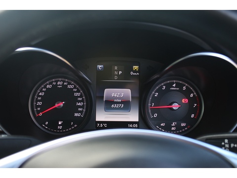 2.0 C300 AMG Line (Premium) Coupe 2dr Petrol G-Tronic+ Euro 6 (s/s) (245 ps)