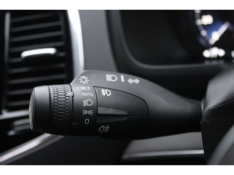 2.0 D5 PowerPulse R-Design SUV 5dr Diesel Auto 4WD Euro 6 (s/s) (235 ps)