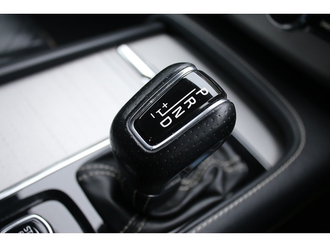 2.0 D5 PowerPulse R-Design SUV 5dr Diesel Auto 4WD Euro 6 (s/s) (235 ps)