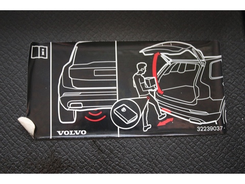 2.0 D5 PowerPulse R-Design SUV 5dr Diesel Auto 4WD Euro 6 (s/s) (235 ps)