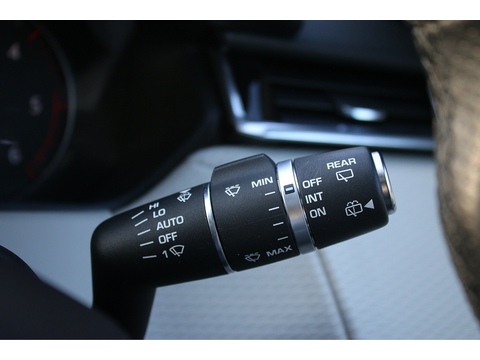 2.0 D240 R-Dynamic S SUV 5dr Diesel Auto 4WD Euro 6 (s/s) (240 ps)