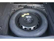 Land Rover Range Rover Velar D240 R-Dynamic S 