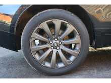 Land Rover Range Rover Velar D240 R-Dynamic S 