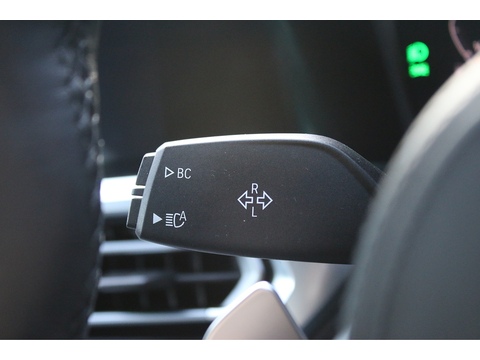 2.0 320i M Sport Saloon 4dr Petrol Auto Euro 6 (s/s) (184 ps)