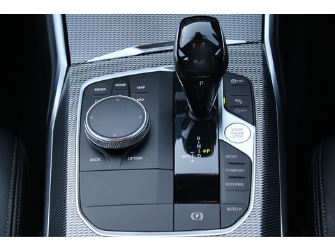 2.0 320i M Sport Saloon 4dr Petrol Auto Euro 6 (s/s) (184 ps)