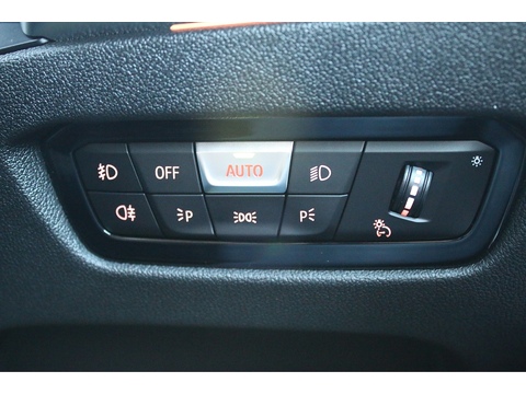 2.0 320i M Sport Saloon 4dr Petrol Auto Euro 6 (s/s) (184 ps)