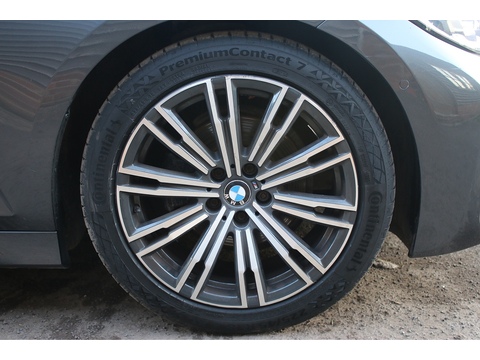 2.0 320i M Sport Saloon 4dr Petrol Auto Euro 6 (s/s) (184 ps)