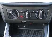 SEAT Arona TSI SE 