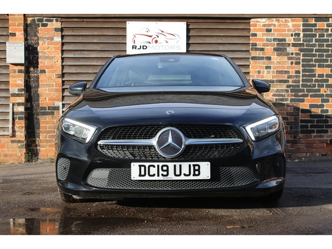 1.3 A180 Sport (Executive) Hatchback 5dr Petrol Manual Euro 6 (s/s) (136 ps)