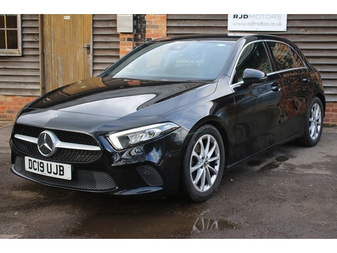 1.3 A180 Sport (Executive) Hatchback 5dr Petrol Manual Euro 6 (s/s) (136 ps)