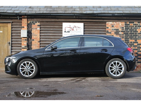 1.3 A180 Sport (Executive) Hatchback 5dr Petrol Manual Euro 6 (s/s) (136 ps)