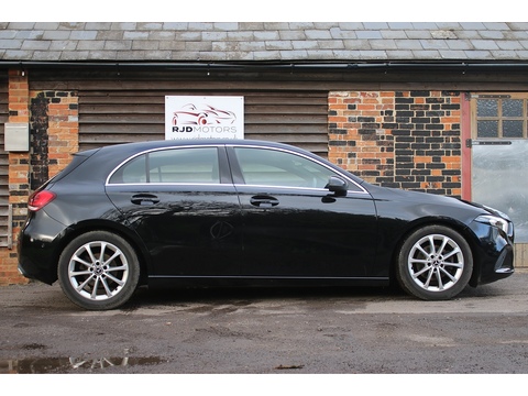 1.3 A180 Sport (Executive) Hatchback 5dr Petrol Manual Euro 6 (s/s) (136 ps)