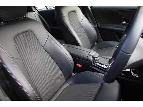 1.3 A180 Sport (Executive) Hatchback 5dr Petrol Manual Euro 6 (s/s) (136 ps)