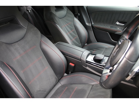 1.3 A180 AMG Line (Executive) Hatchback 5dr Petrol 7G-DCT Euro 6 (s/s) (136 ps)