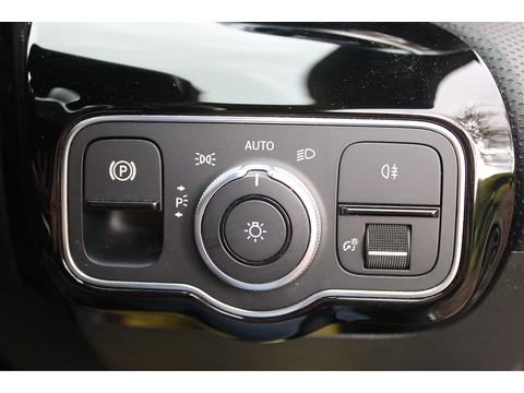 1.3 A180 AMG Line (Executive) Hatchback 5dr Petrol 7G-DCT Euro 6 (s/s) (136 ps)