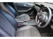 Mercedes-Benz A Class A180 CDI AMG Night Edition 
