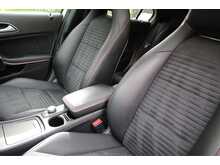 Mercedes-Benz A Class A180 CDI AMG Night Edition 