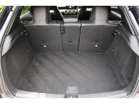 1.3 A180 AMG Line (Executive) Hatchback 5dr Petrol 7G-DCT Euro 6 (s/s) (136 ps)