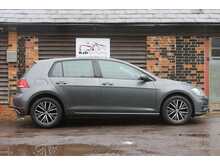 Volkswagen Golf TSI BlueMotion Tech SE Nav 