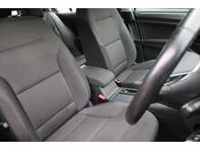 Volkswagen Golf TSI BlueMotion Tech SE Nav 