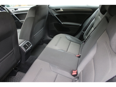 1.4 TSI BlueMotion Tech SE Nav Hatchback 5dr Petrol DSG Euro 6 (s/s) (125 ps)