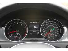 Volkswagen Golf TSI BlueMotion Tech SE Nav 