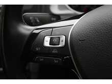 Volkswagen Golf TSI BlueMotion Tech SE Nav 
