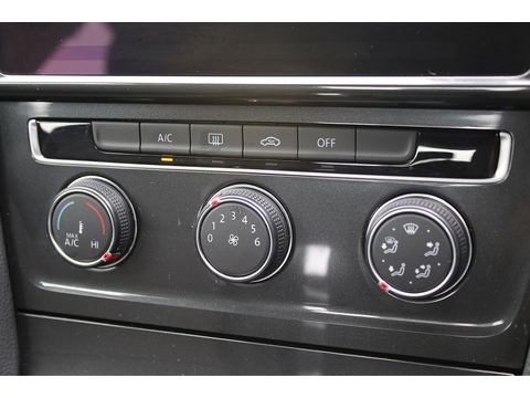 1.4 TSI BlueMotion Tech SE Nav Hatchback 5dr Petrol DSG Euro 6 (s/s) (125 ps)