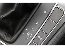Volkswagen Golf TSI BlueMotion Tech SE Nav 