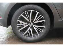 Volkswagen Golf TSI BlueMotion Tech SE Nav 