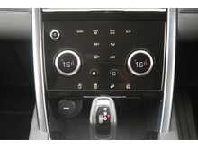 Land Rover Discovery Sport D180 MHEV SE 