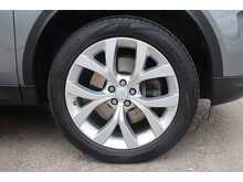 Land Rover Discovery Sport D180 MHEV SE 