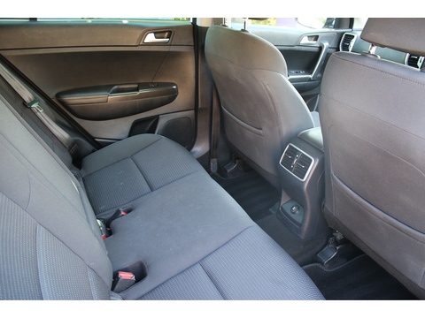 1.7 CRDi 2 SUV 5dr Diesel Manual Euro 6 (s/s) (114 bhp)