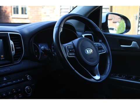 1.7 CRDi 2 SUV 5dr Diesel Manual Euro 6 (s/s) (114 bhp)