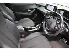 Peugeot 208 PureTech GT Line 