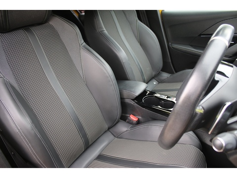 1.2 PureTech GT Line Hatchback 5dr Petrol EAT Euro 6 (s/s) (130 ps)