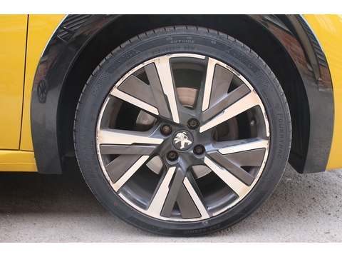 1.2 PureTech GT Line Hatchback 5dr Petrol EAT Euro 6 (s/s) (130 ps)
