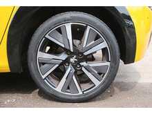 Peugeot 208 PureTech GT Line 