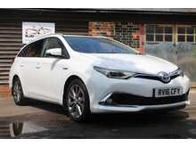 Toyota Auris VVT-h Excel 