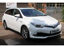 Toyota Auris VVT-h Excel 