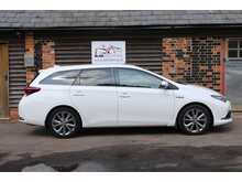 Toyota Auris VVT-h Excel 