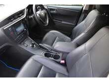 Toyota Auris VVT-h Excel 