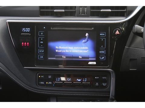 1.8 VVT-h Excel Touring Sports 5dr Petrol Hybrid CVT Euro 6 (s/s) (136 ps)