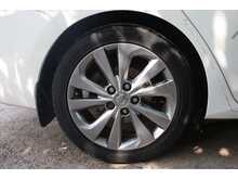 Toyota Auris VVT-h Excel 