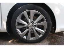 Toyota Auris VVT-h Excel 