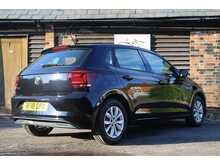 Volkswagen Polo TSI SE 