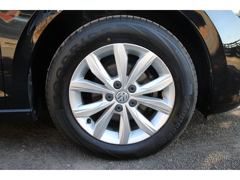 1.0 TSI SE Hatchback 5dr Petrol Manual Euro 6 (s/s) (95 ps)